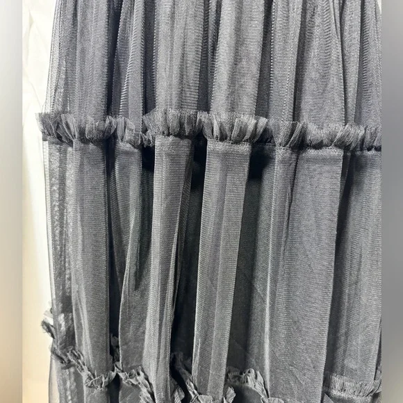 Adrianna Papell Women's Ruffle Tiered Mesh Sleeveless Gown in size 10 - Picture 8 of 11